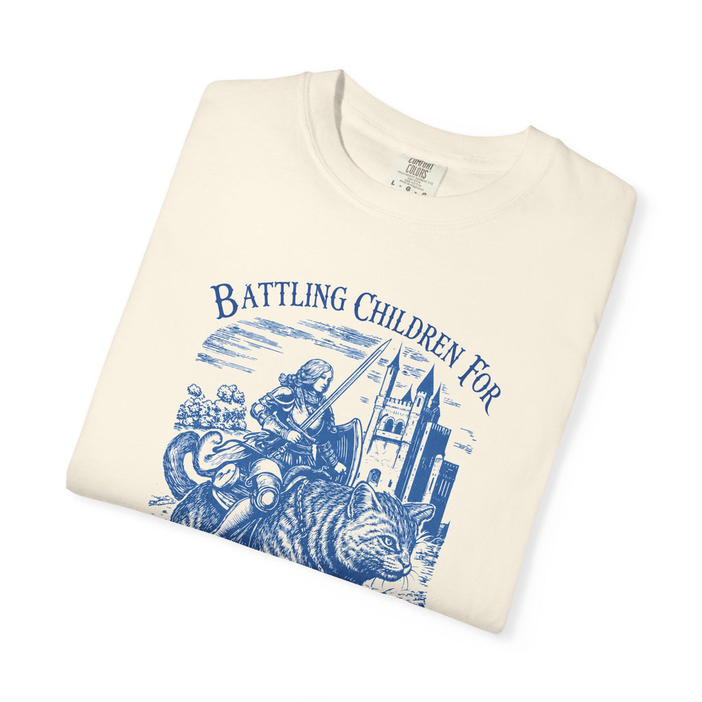 Battling Children Cat T-Shirt