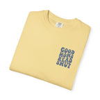 Good Moms Read Smut T-Shirt